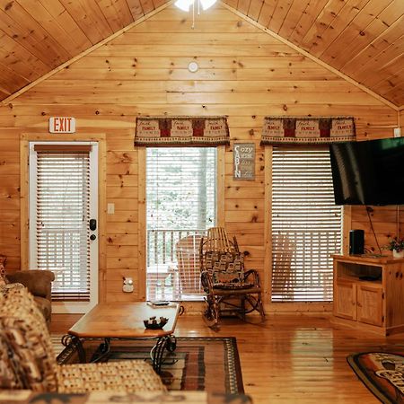 Mountain Seclusion Villa Сивиървил Екстериор снимка
